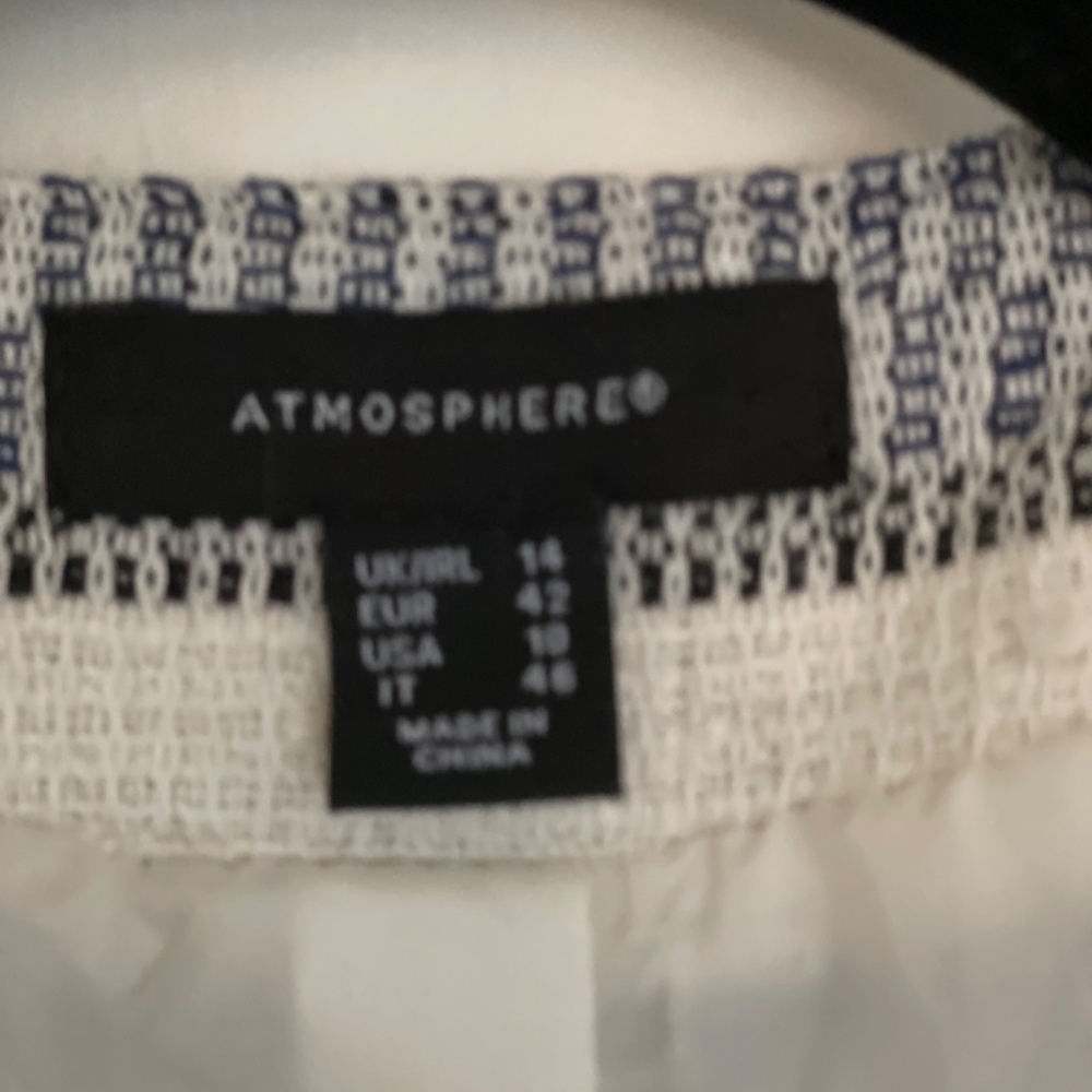 Jacket - Picture 3 of 3